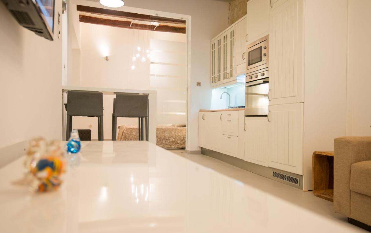 Valletta Most Central Studio Apartment 16Th-Century Building Екстериор снимка
