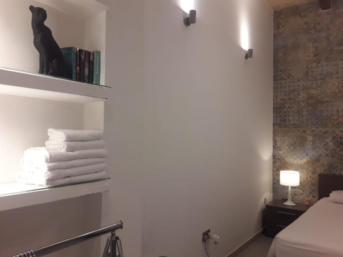 Valletta Most Central Studio Apartment 16Th-Century Building Екстериор снимка