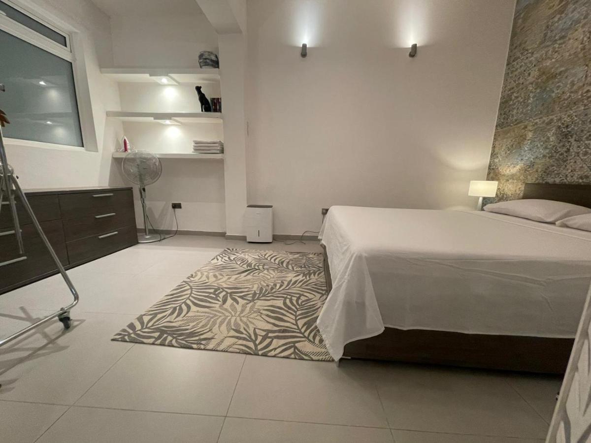 Valletta Most Central Studio Apartment 16Th-Century Building Екстериор снимка