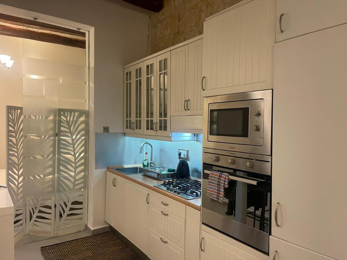 Valletta Most Central Studio Apartment 16Th-Century Building Екстериор снимка